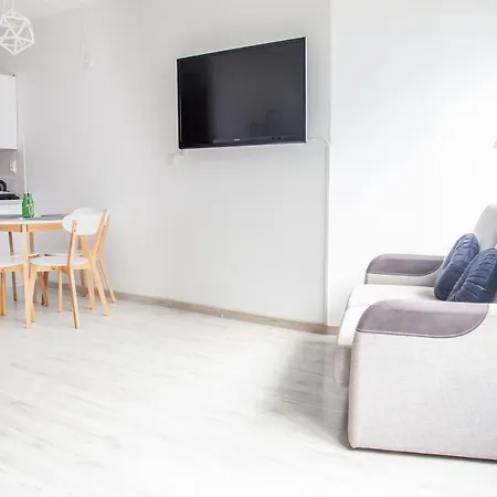 Al-dom 112 Awangardia, 300 M Do Plazy W Dzielnicy Uzdrowiskowej コウォブジェク